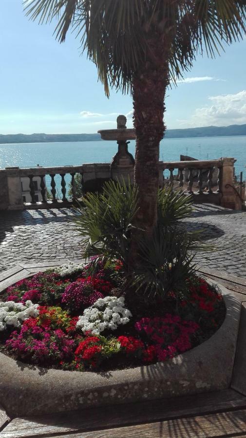 La Torretta Del Lago Villa Anguillara Sabazia Buitenkant foto